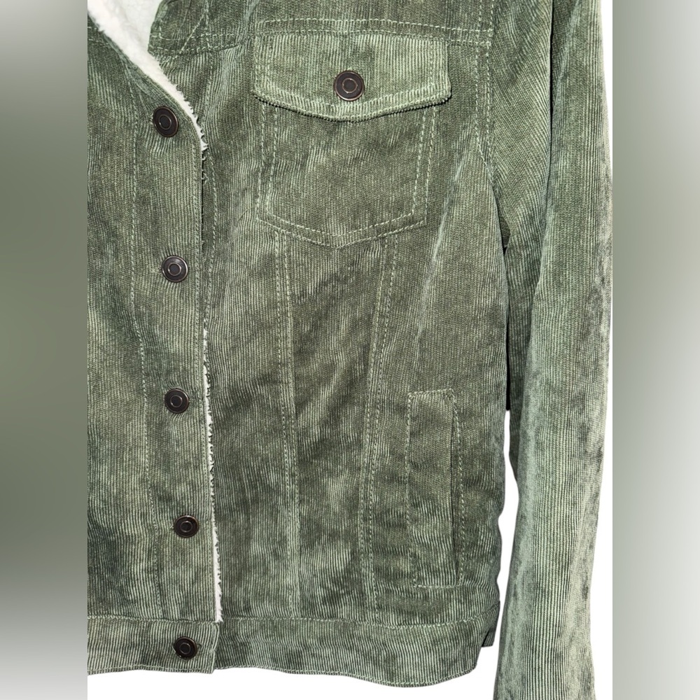 Ashley By 26 International Green Corduroy Jacket with Sherpa Lining - Picture 4 of 6